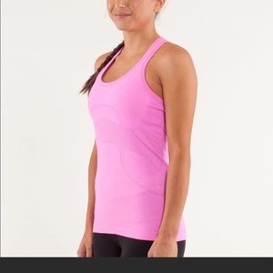 LULU LEMON Swiftly Tech tanktop size 6